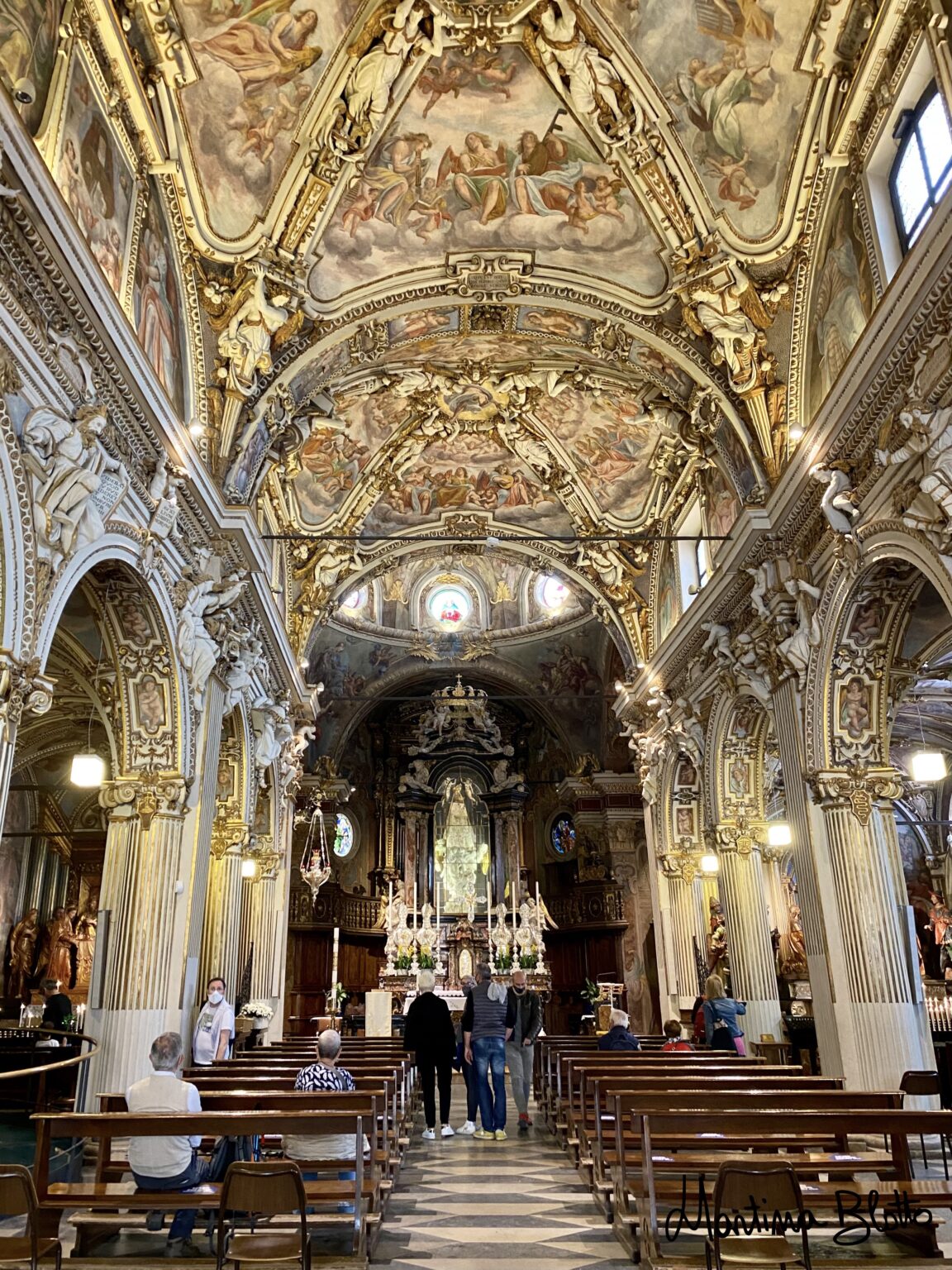 Interno del Santuario