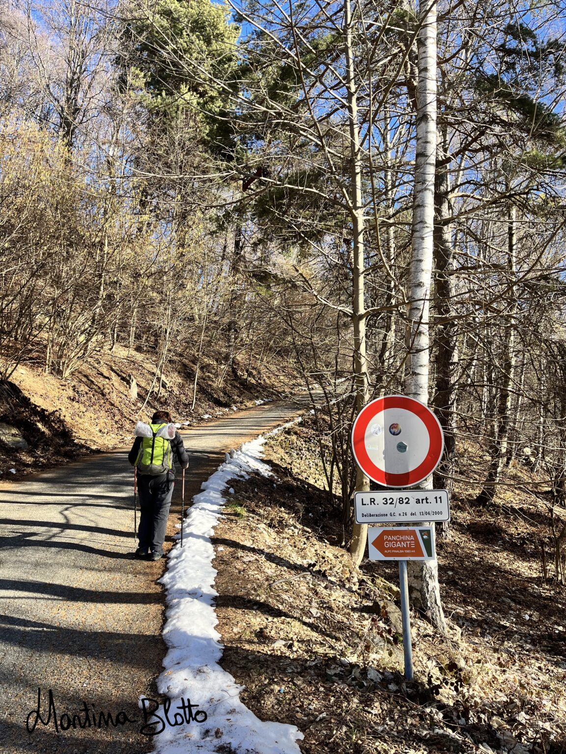 Inizio strada poderale