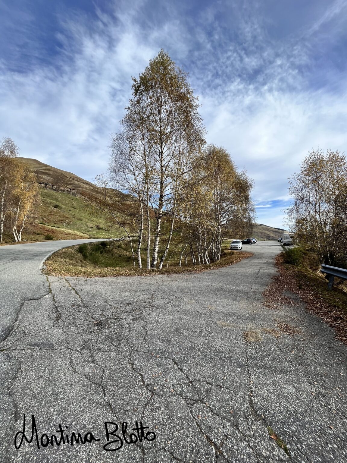 Strada SP115 e parcheggio