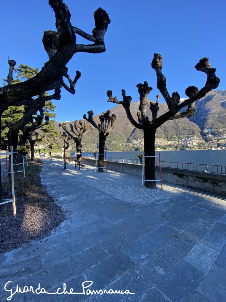 Passeggiata sul lungolago a Laglio