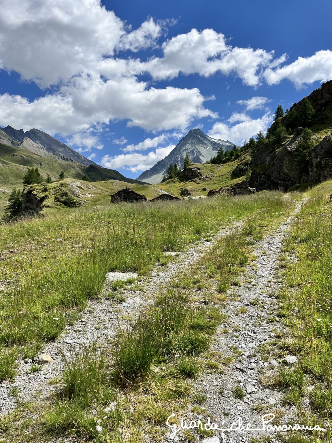 Ruderi dell'Alpe Les Places