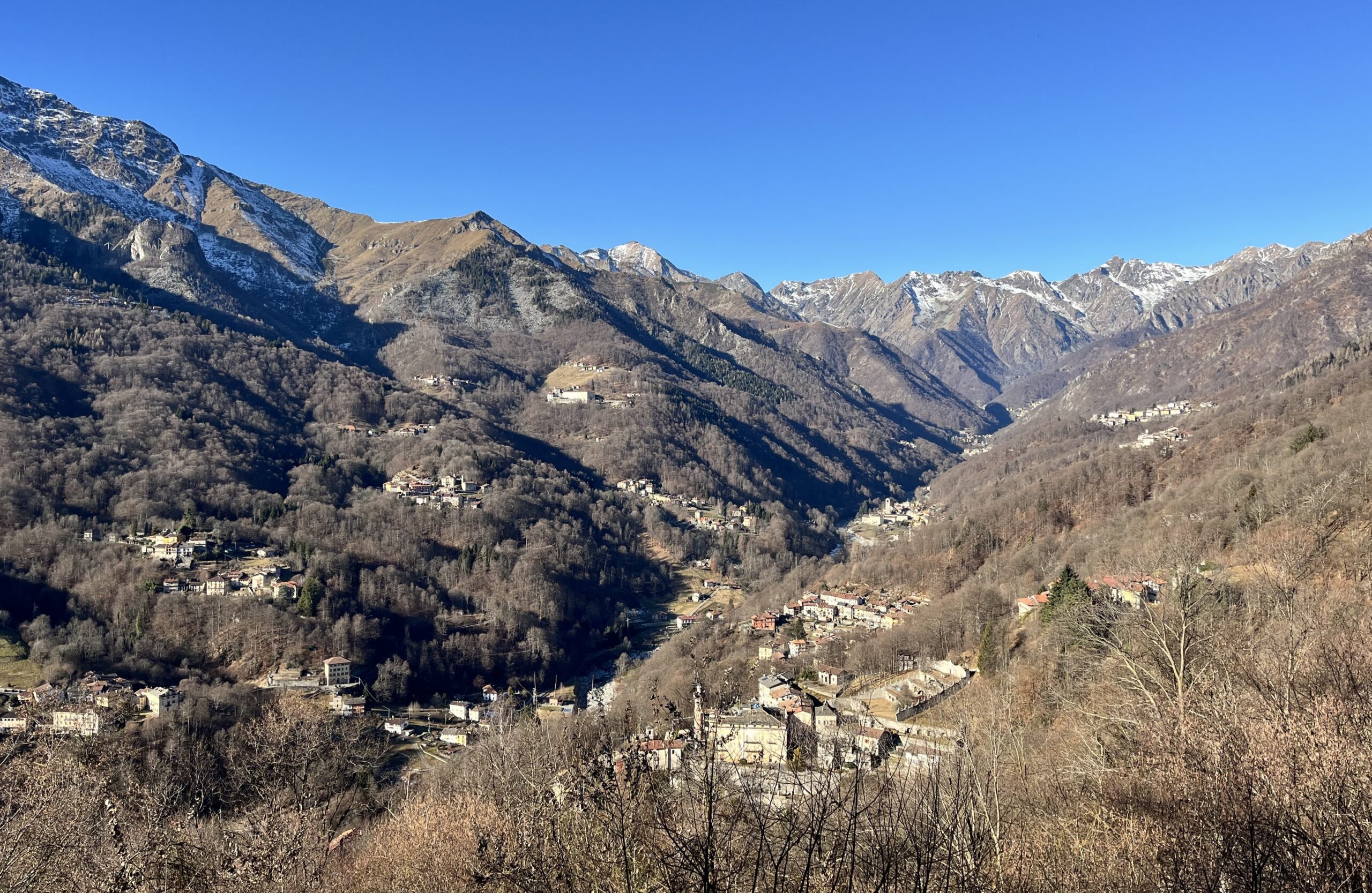 RIALMOSSO, ORIOMOSSO E QUITTENGO: GIRO AD ANELLO DELL’ALTA VALLE CERVO